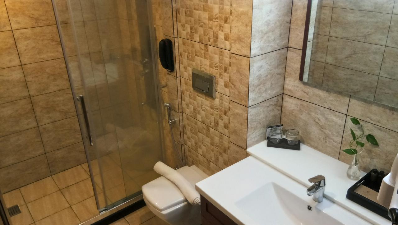 Hotel Karthika Park Kazhakuttam Экстерьер фото