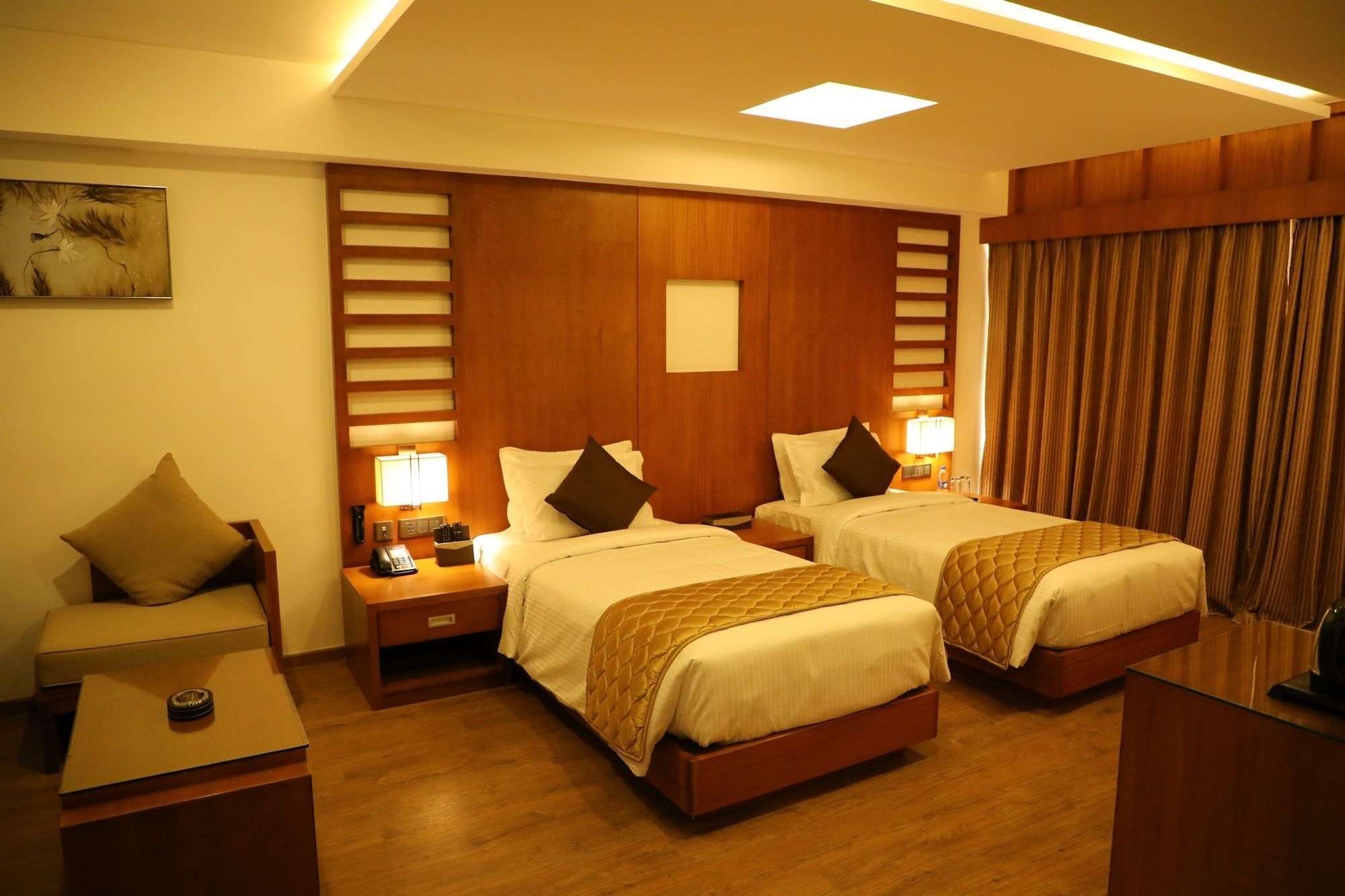 Hotel Karthika Park Kazhakuttam Экстерьер фото